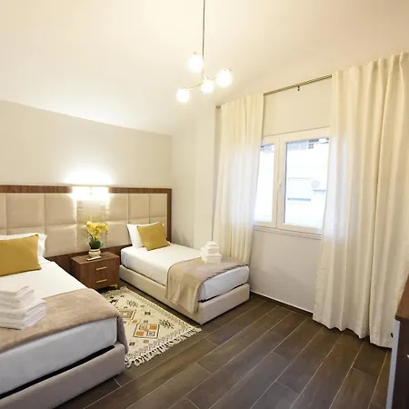 Serenity Апартаменты *