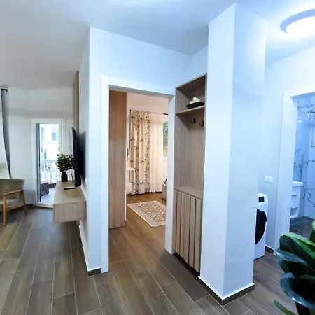 Serenity Апартаменты *