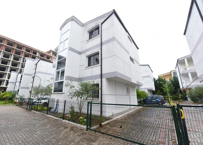 Serenity * Golem (Tirana)