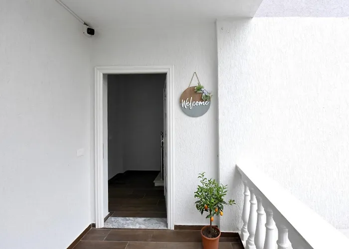 Serenity * Golem (Tirana)