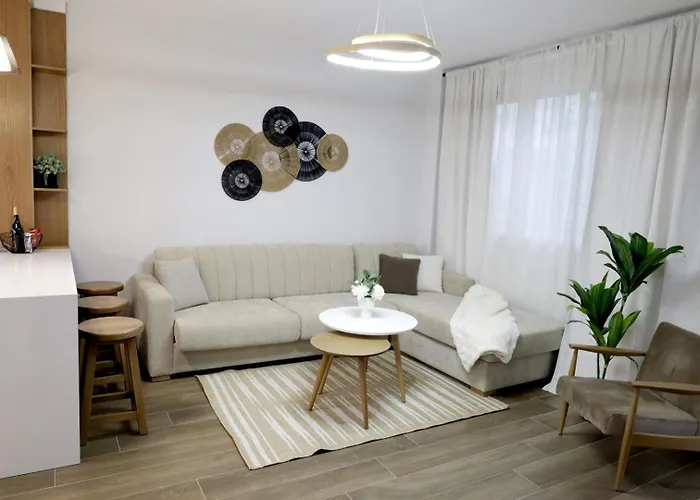 Serenity Apartment *